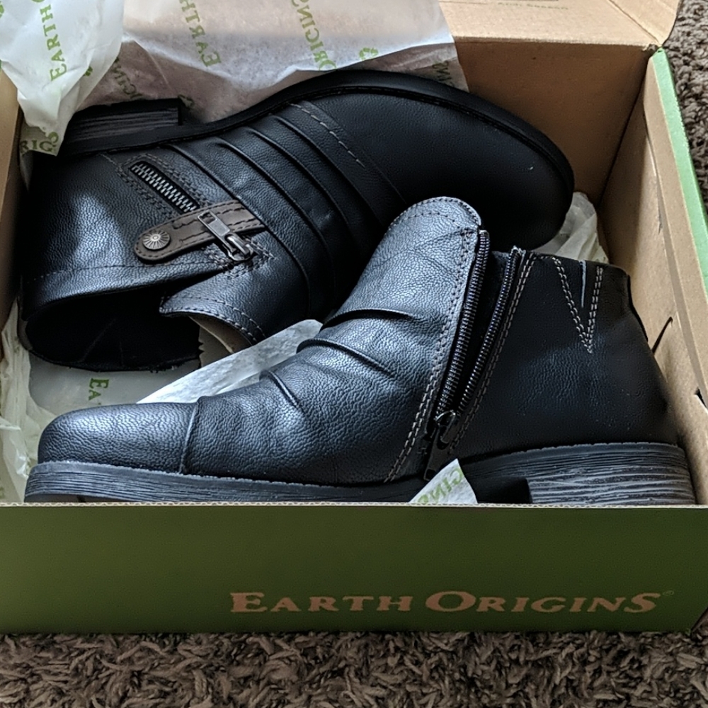 Earth Origins black bootie